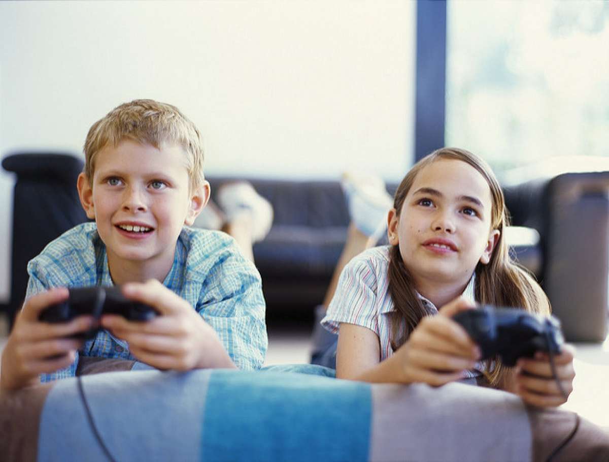 Informatique : éduquer ses enfants grâce aux jeux vidéo c’est possible